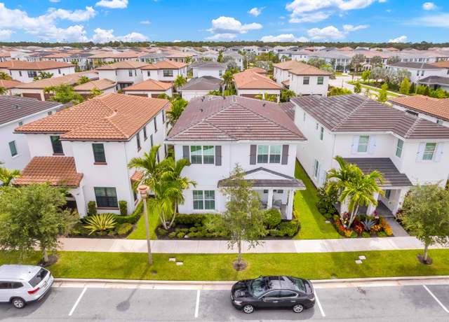 Property at 13330 Machiavelli Way, Palm Beach Gardens, FL 33418, 4 beds, 2.5 baths