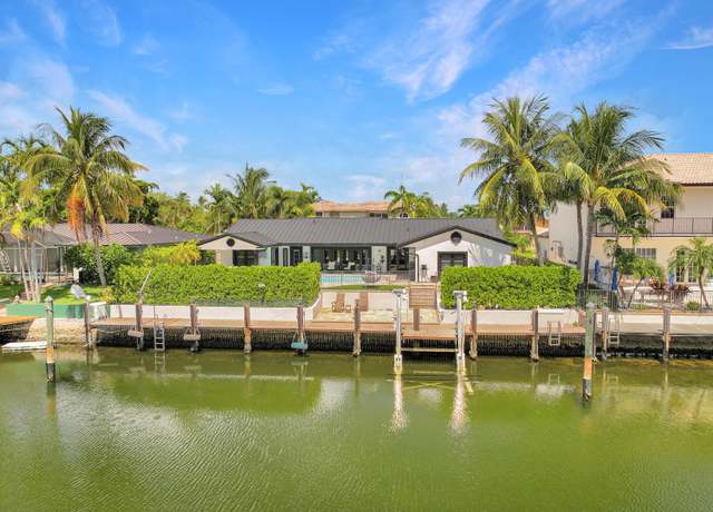 Property at 4030 NE 25th Ave, Lighthouse Point, FL 33064, 3 beds, 3 baths