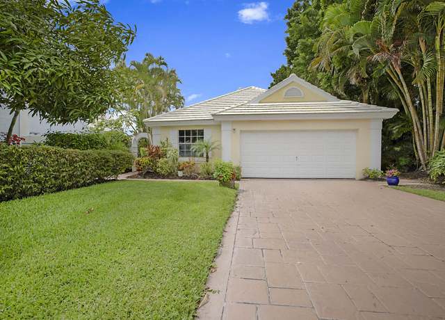 Property at 9358 Heathridge Dr, West Palm Beach, FL 33411, 3 beds, 2 baths