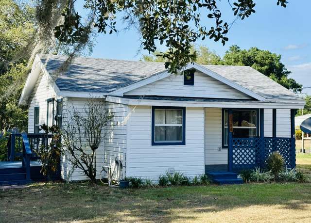 Property at 1104 SW 11th St, Okeechobee, FL 34974, 2 beds, 1 bath