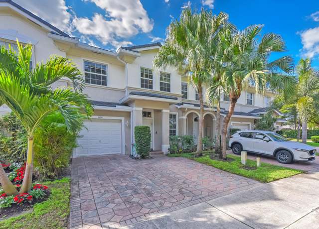 Property at 4438 Regal Ct, Delray Beach, FL 33445, 3 beds, 2.5 baths