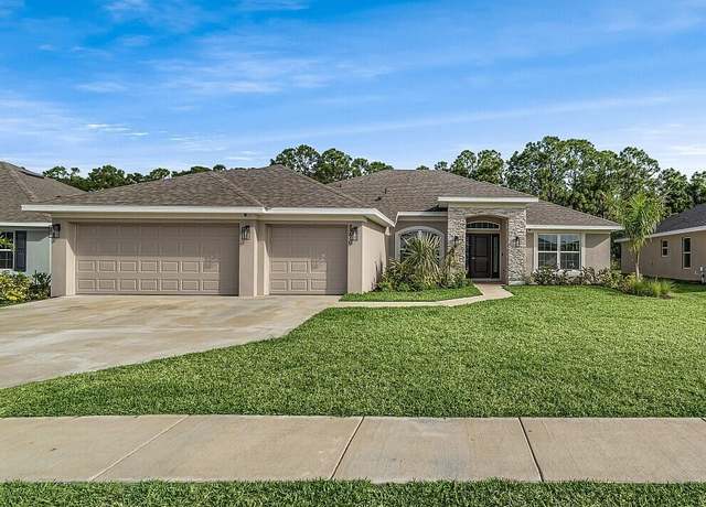 Property at 8770 Waterstone Blvd, Fort Pierce, FL 34951, 4 beds, 3 baths