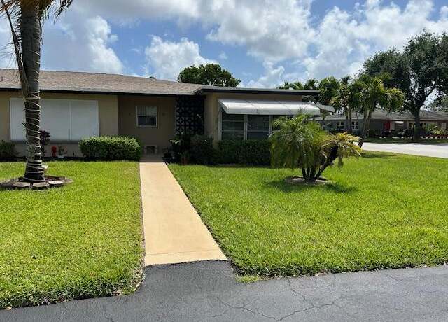 Property at 1025 South Dr S Unit D, Delray Beach, FL 33445, 2 beds, 2 baths