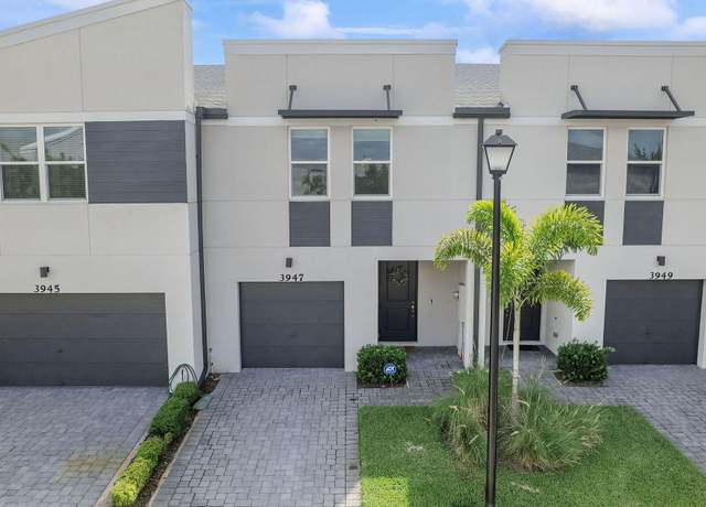 Property at 3947 SE Mentmore Ln, Stuart, FL 34997, 3 beds, 2.5 baths