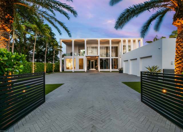 Property at 14844 Palmwood Rd, Palm Beach Gardens, FL 33410, 4 beds, 6.5 baths