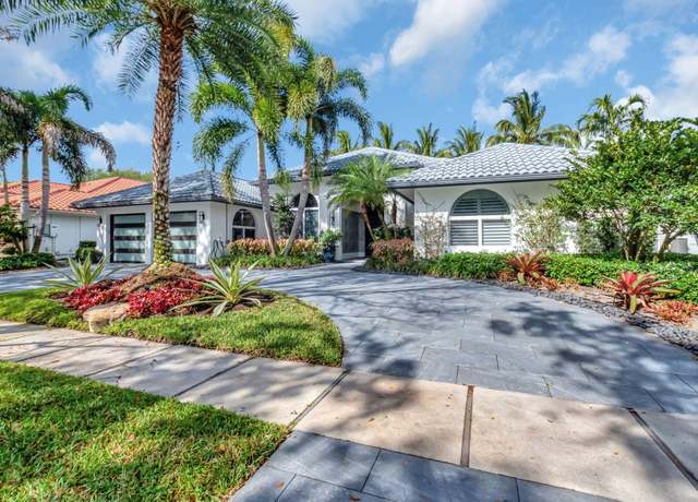 Property at 5747 Paddington Way, Boca Raton, FL 33496, 5 beds, 4.5 baths