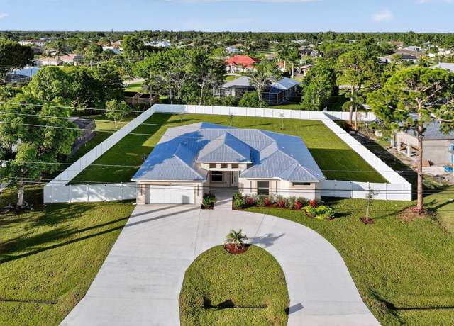 Property at 156 SW Paar Dr, Port Saint Lucie, FL 34953, 5 beds, 3 baths