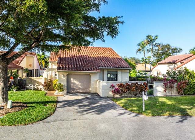 Property at 2195 NW 14th St, Delray Beach, FL 33445, 3 beds, 2 baths