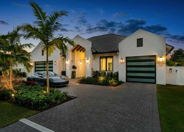 Property at 6 NW 17th Street St, Delray Beach, FL 33444, 4 beds, 3.5 baths