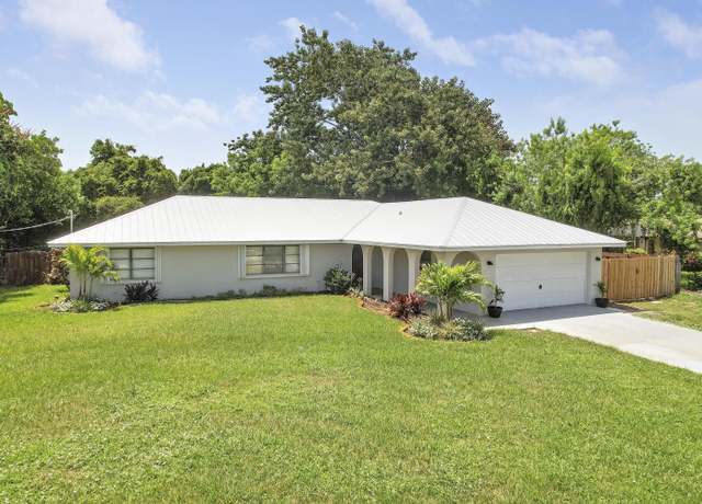 Property at 2151 SE Abcor Rd, Port Saint Lucie, FL 34952, 3 beds, 2 baths