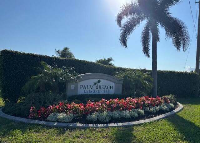 Property at 137 Leisureville Blvd, Boynton Beach, FL 33426, 2 beds, 1 bath