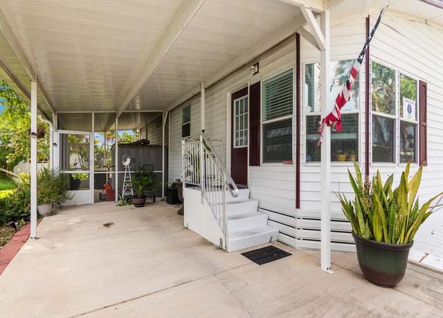 Property at 7 Gorda Way, Port Saint Lucie, FL 34952, 2 beds, 2 baths