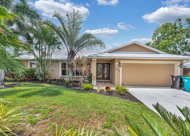 Property at 1070 SW Jennifer Ter, Port Saint Lucie, FL 34953, 3 beds, 2 baths