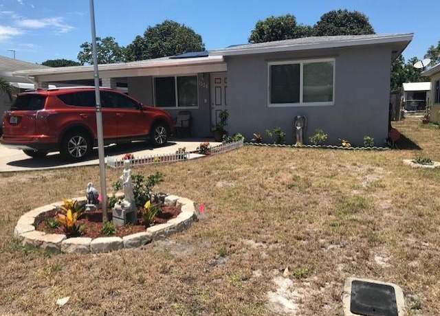 Property at 1526 18th Ave N, Lake Worth Beach, FL 33460, 2 beds, 2 baths