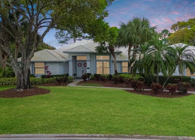 Property at 756 SW Pelican Cv, Port Saint Lucie, FL 34986, 5 beds, 3.5 baths