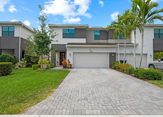 Property at 4325 Arcturus Ln, Lake Worth, FL 33467, 3 beds, 2.5 baths
