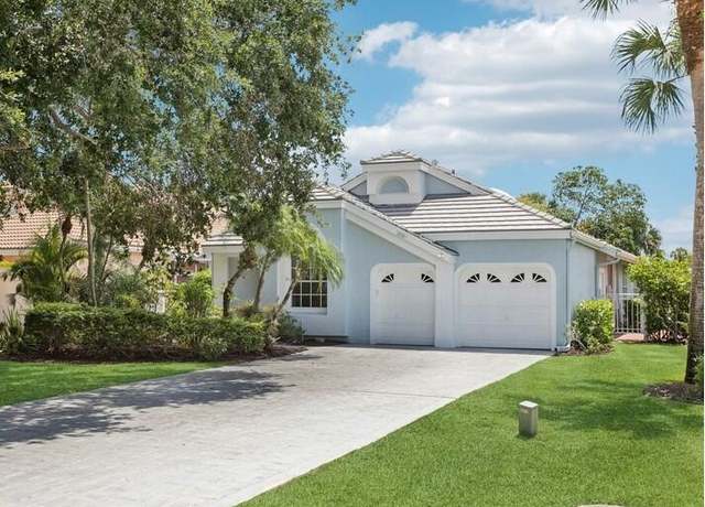 Property at 12921 Oak Knoll Dr, Palm Beach Gardens, FL 33418, 3 beds, 3 baths
