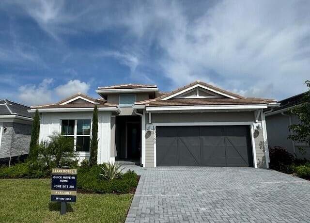 Property at 10168 Driftwood Way, Palm Beach Gardens, FL 33412, 3 beds, 2.5 baths