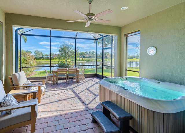 Property at 221 SE Longview Dr, Port Saint Lucie, FL 34984, 3 beds, 2 baths