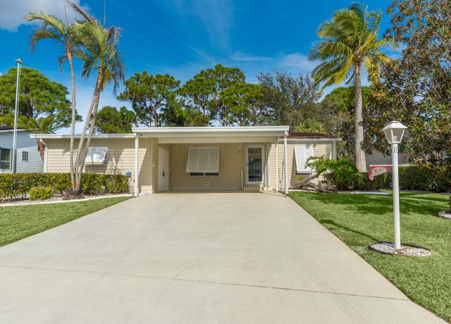 Property at 3404 Red Tailed Hawk Dr, Port Saint Lucie, FL 34952, 2 beds, 2 baths