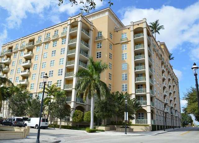 Property at 403 S Sapodilla Ave #203, West Palm Beach, FL 33401, 1 bed, 1.5 baths