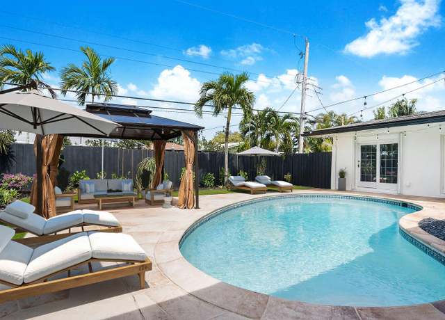 Property at 2001 NE 62nd St, Fort Lauderdale, FL 33308, 5 beds, 3 baths