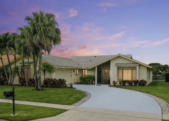 Property at 2605 SW 23rd Cranbrook Dr, Boynton Beach, FL 33436, 3 beds, 2.5 baths