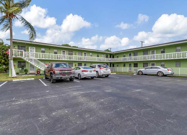 Property at 702 N L St #6, Lake Worth Beach, FL 33460, 1 bed, 1 bath