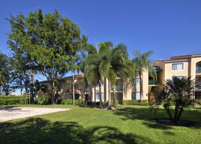 Property at 1743 Village Blvd #107, West Palm Beach, FL 33409, 2 beds, 2 baths