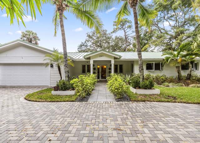 Property at 2411 SW 29 Way, Fort Lauderdale, FL 33312, 4 beds, 3.5 baths