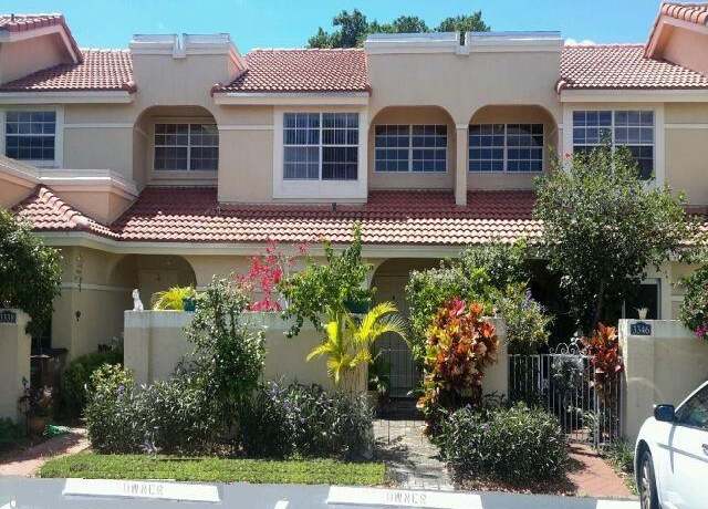 Property at 3342 Deer Creek Alba Way #3342, Deerfield Beach, FL 33442, 2 beds, 2.5 baths