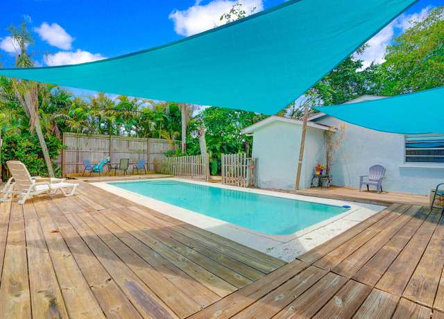 Property at 9180 Honeywell Rd, Lake Worth, FL 33467, 3 beds, 1 bath