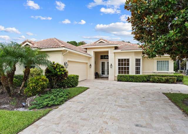 Property at 10117 Crosby Pl, Port Saint Lucie, FL 34986, 3 beds, 2.5 baths