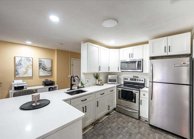Property at 2050 Oleander Blvd #8202, Fort Pierce, FL 34950, 2 beds, 1.5 baths