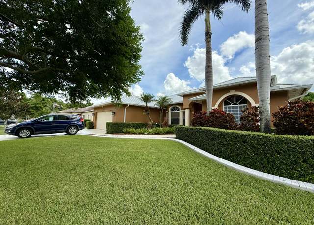 Property at 3091 SW Vittorio St SW, Port Saint Lucie, FL 34953, 3 beds, 2.5 baths