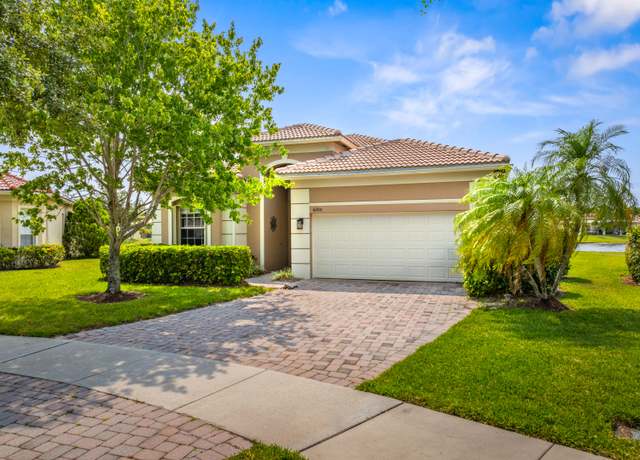 Property at 6200 Santa Margarito Dr, Fort Pierce, FL 34951, 3 beds, 2 baths