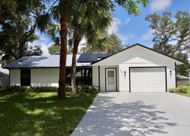 Property at 555 Benedictine Ter, Sebastian, FL 32958, 3 beds, 2 baths