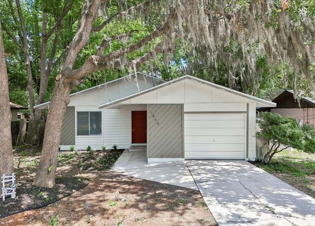 Property at 1803 NE 29th Pl, Ocala, FL 34479, 3 beds, 2 baths