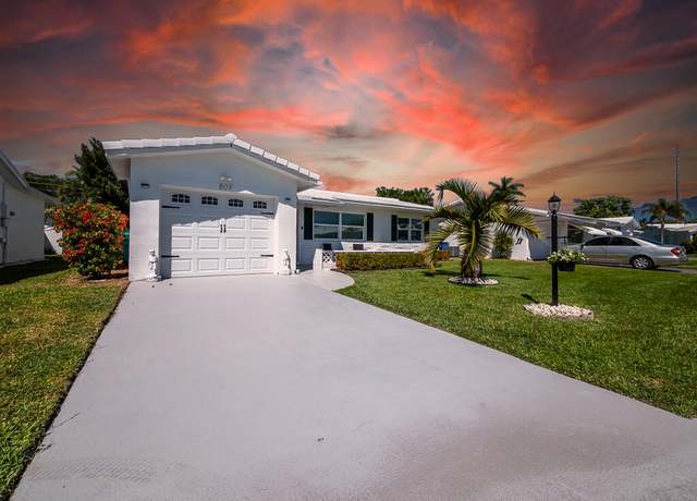 Property at 809 SW 3rd Ave, Boynton Beach, FL 33426, 2 beds, 2 baths