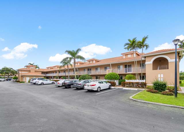 Property at 5952 Regal Glen Dr #207, Boynton Beach, FL 33437, 3 beds, 2 baths