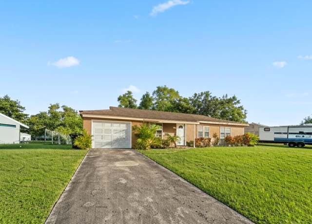Property at 226 SW Kimball Cir, Port Saint Lucie, FL 34953, 3 beds, 2 baths