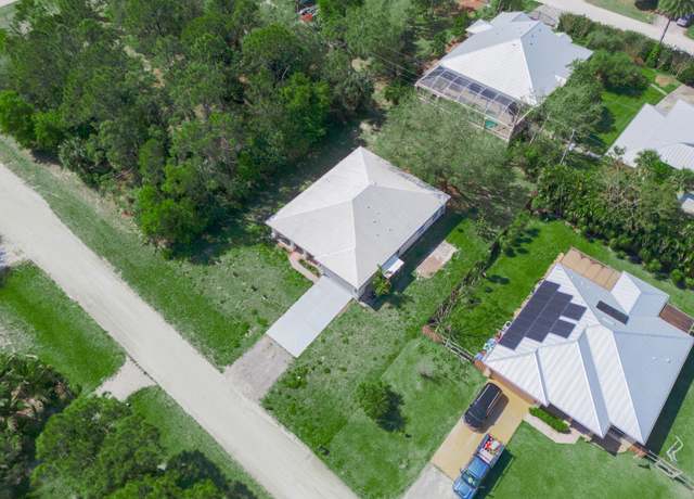 Property at 7755 98th Ct, Vero Beach, FL 32967, 4 beds, 2 baths