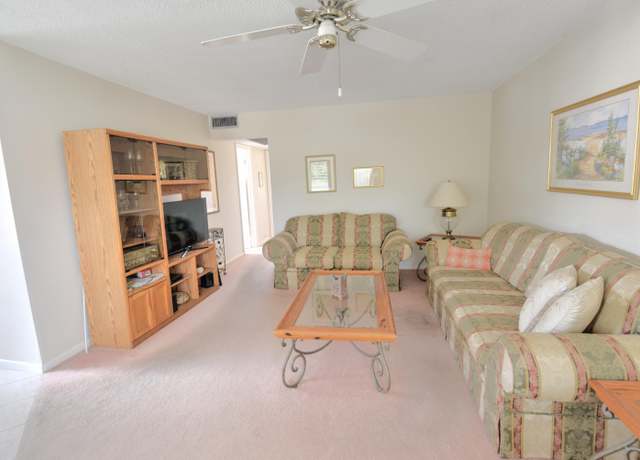 Property at 271 Andover K, West Palm Beach, FL 33417, 2 beds, 1.5 baths