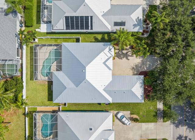 Property at 2270 NW Windemere Dr, Jensen Beach, FL 34957, 4 beds, 3 baths