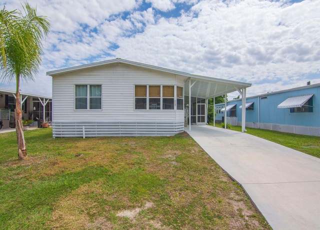 Property at 15 SE Iberian Ln, Port Saint Lucie, FL 34952, 2 beds, 2 baths