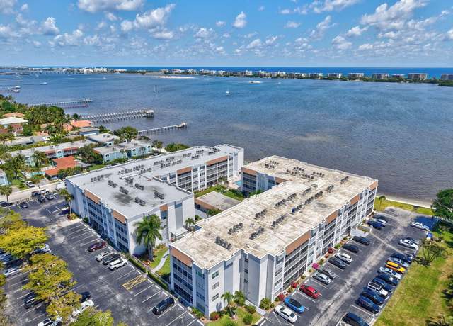 Property at 1502 S Lakeside Dr #318, Lake Worth, FL 33460, 1 bed, 1 bath