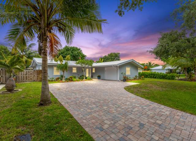 Property at 454 Tequesta Dr, Tequesta, FL 33469, 3 beds, 2 baths