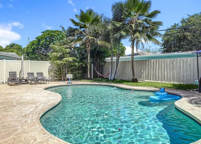 Property at 2601 NE 18th St, Pompano Beach, FL 33062, 4 beds, 4 baths