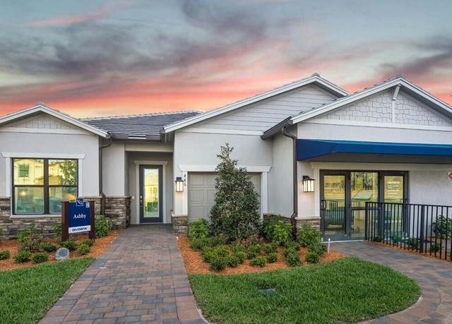 Property at 446 SE Vallarta Dr, Port Saint Lucie, FL 34984, 3 beds, 2.5 baths