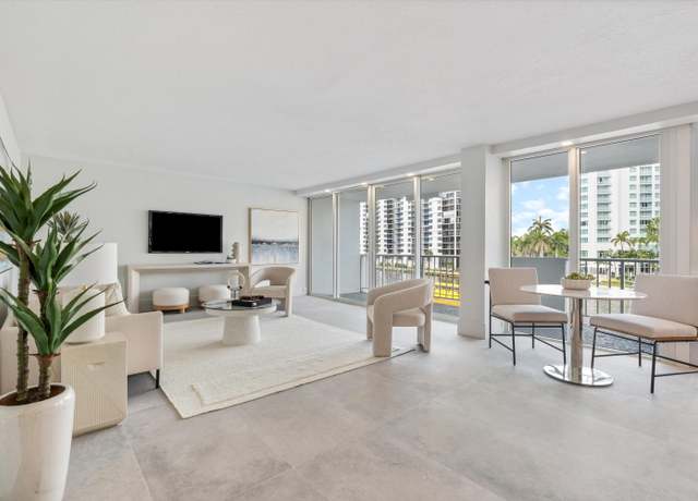 Property at 2800 E Sunrise Blvd Unit 4c, Fort Lauderdale, FL 33304, 2 beds, 2 baths